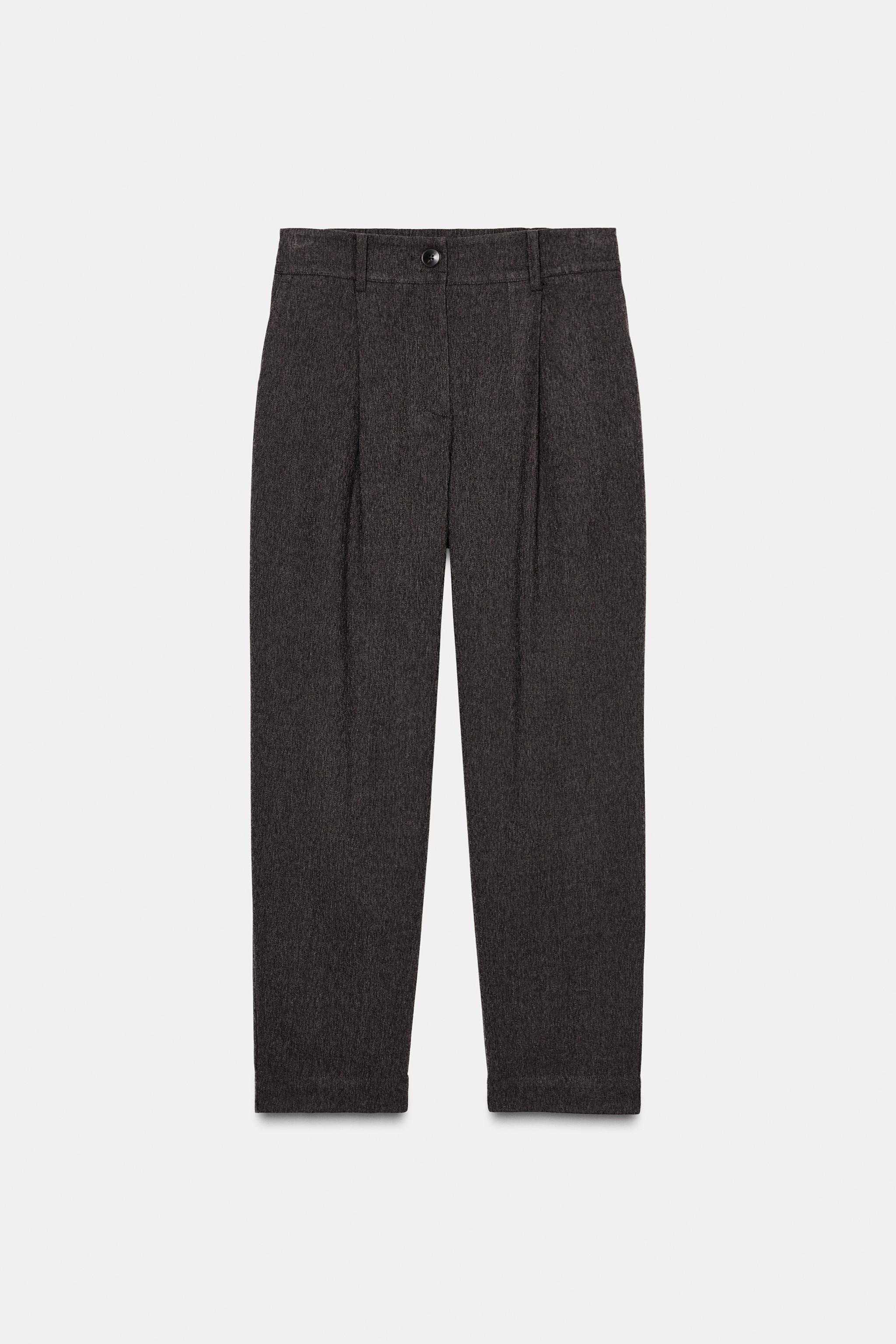 PLEATED PANTS WITH ELASTIC BACK