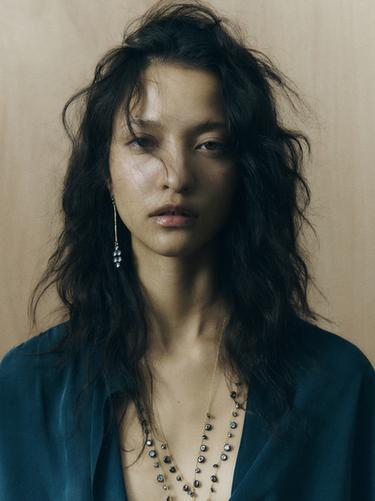 Zara Product image - 567 - Image 0