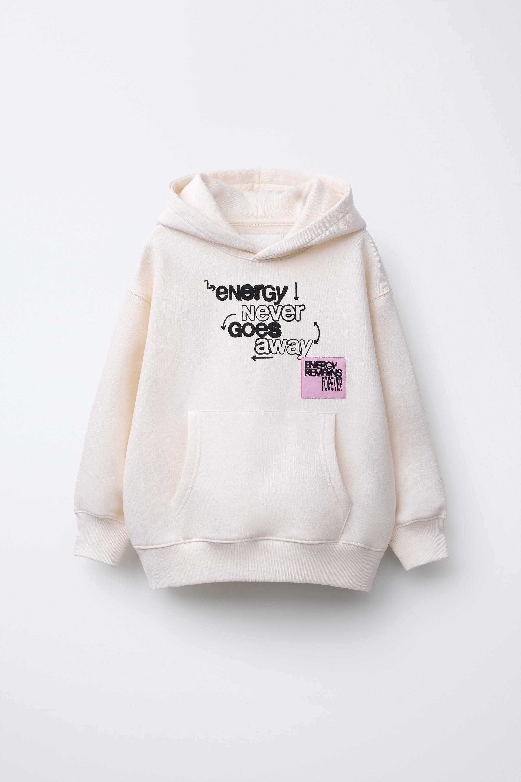 GRAFFITI PRINT HOODED SWEATSHIRT
