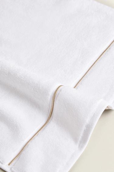 SERVIETTE DE BAIN FESTON BRODÉ - Beige de Zara - Image 3