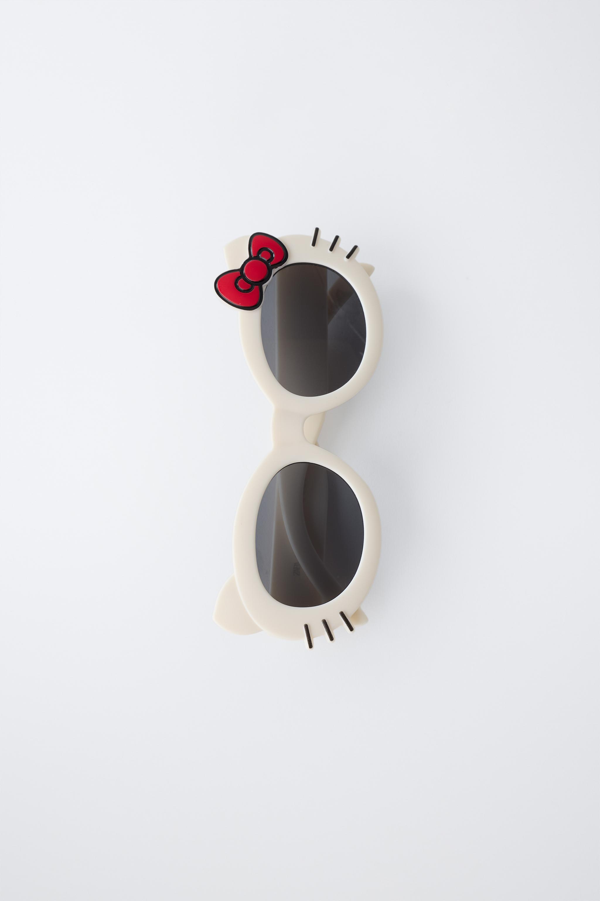 HELLO KITTY © SANRIO PLASTIC SUNGLASSES