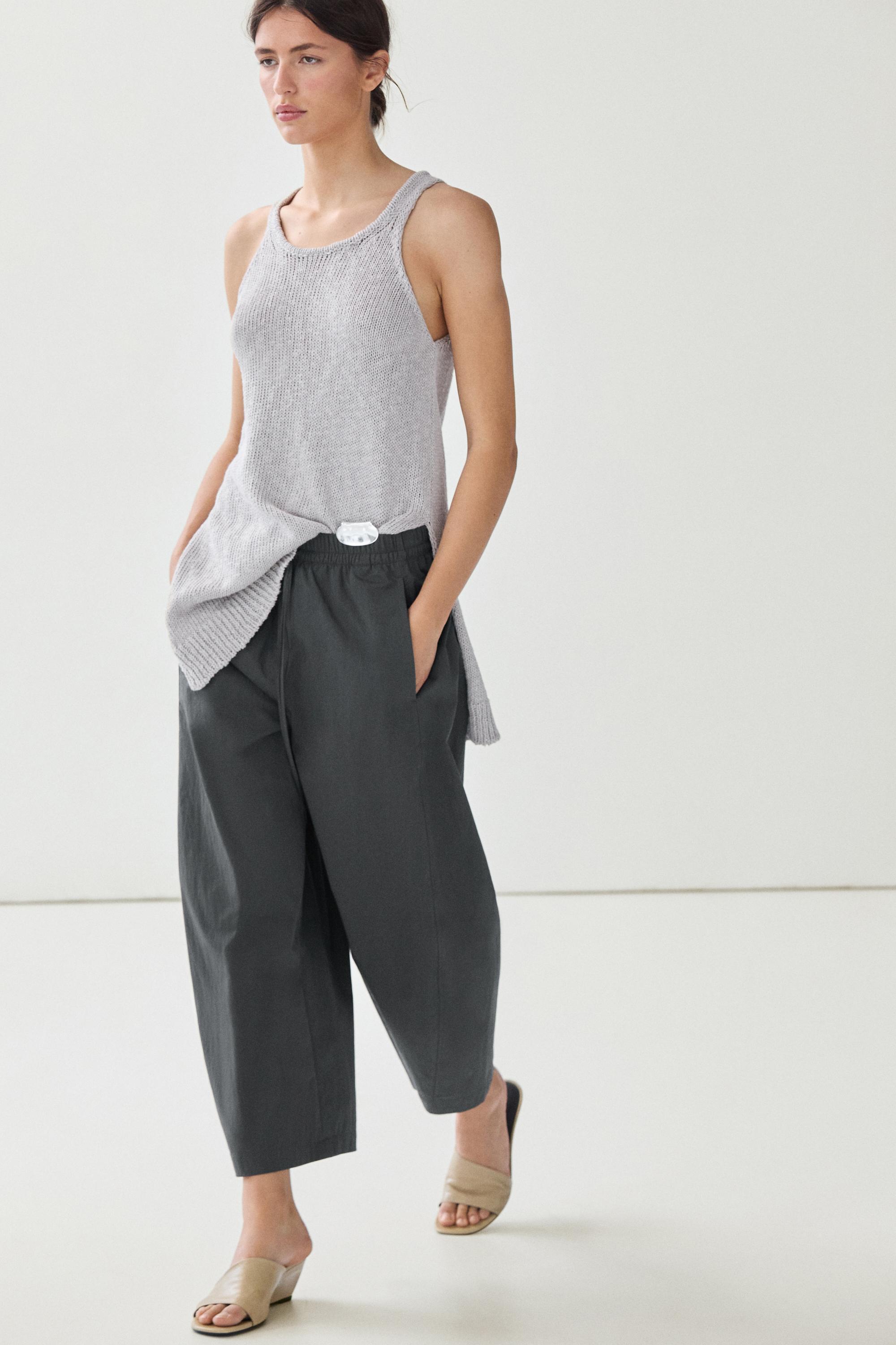 Cropped technical barrel fit pants