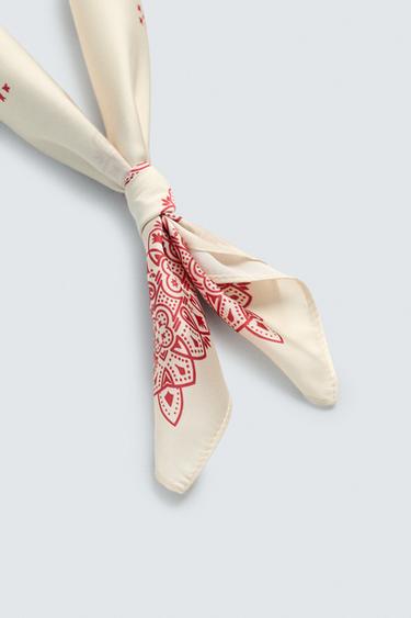 BANDANA SATINÉE À IMPRIMÉ GÉOMÉTRIQUE - Écru de Zara - Image 5