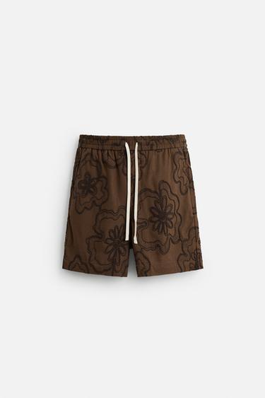 BERMUDA BORDADOS RELIEVE - Chocolate de Zara