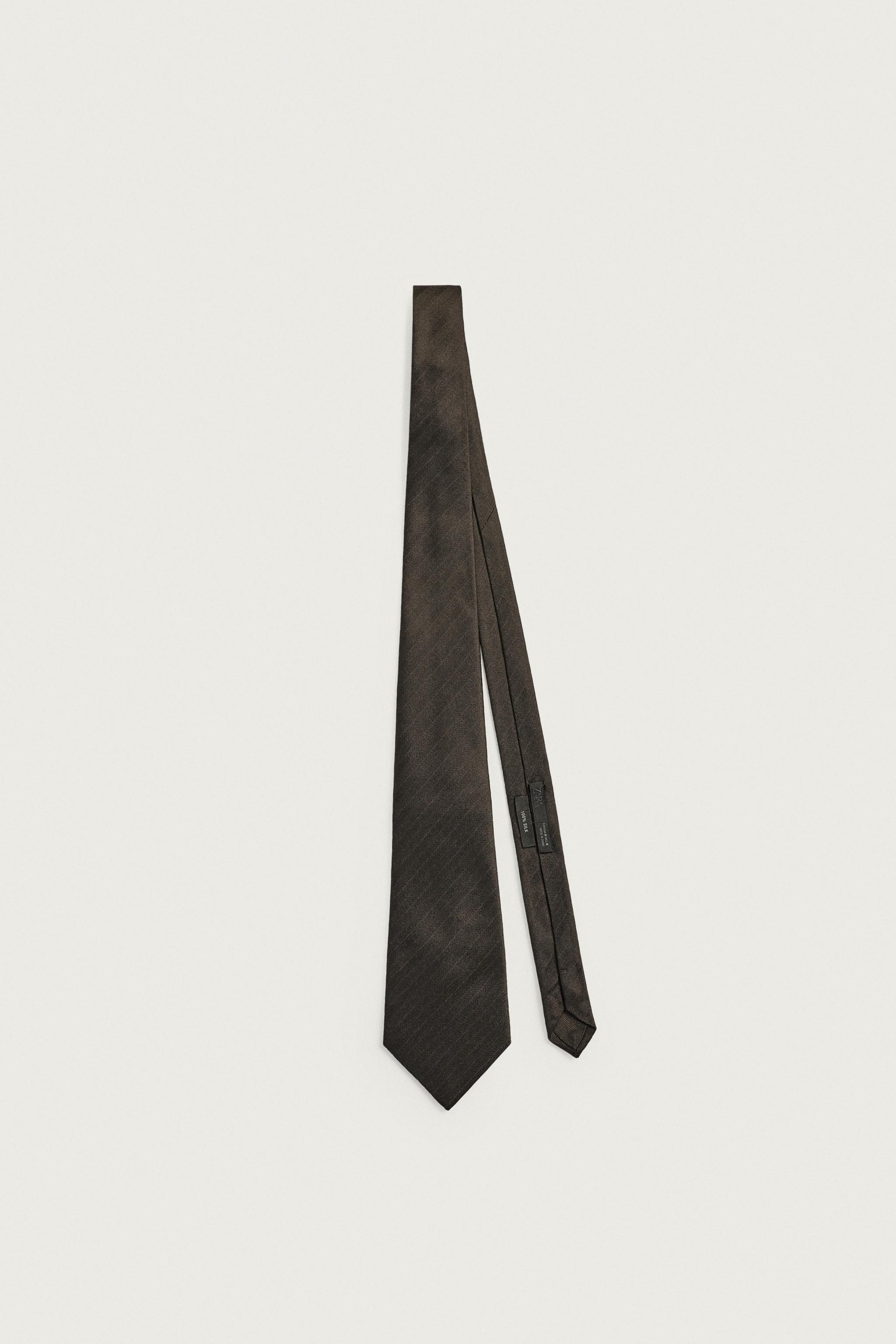 100% SILK HERRINGBONE TIE