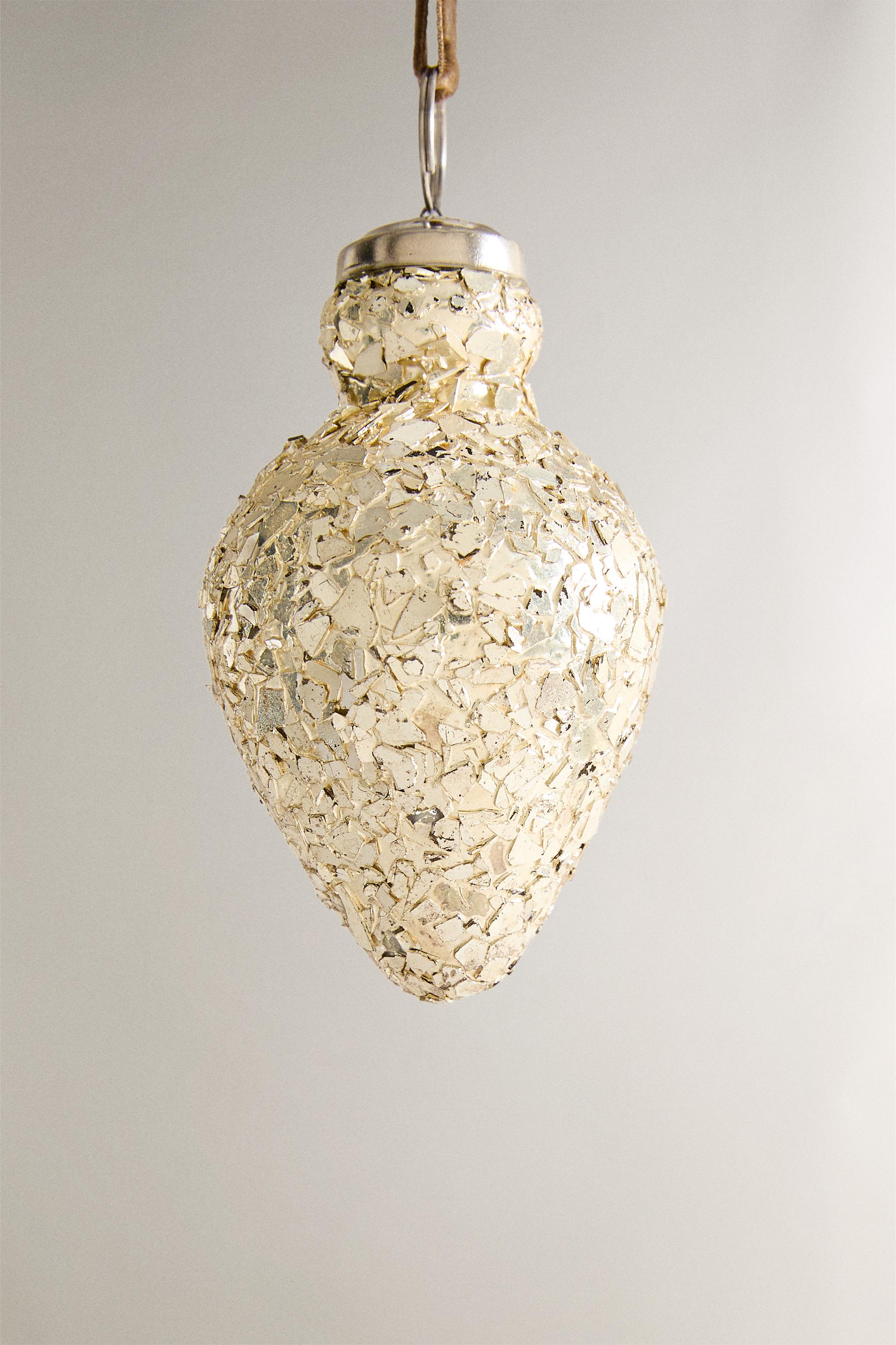 CHRISTMAS TREE CRACKLED BALL ORNAMENT