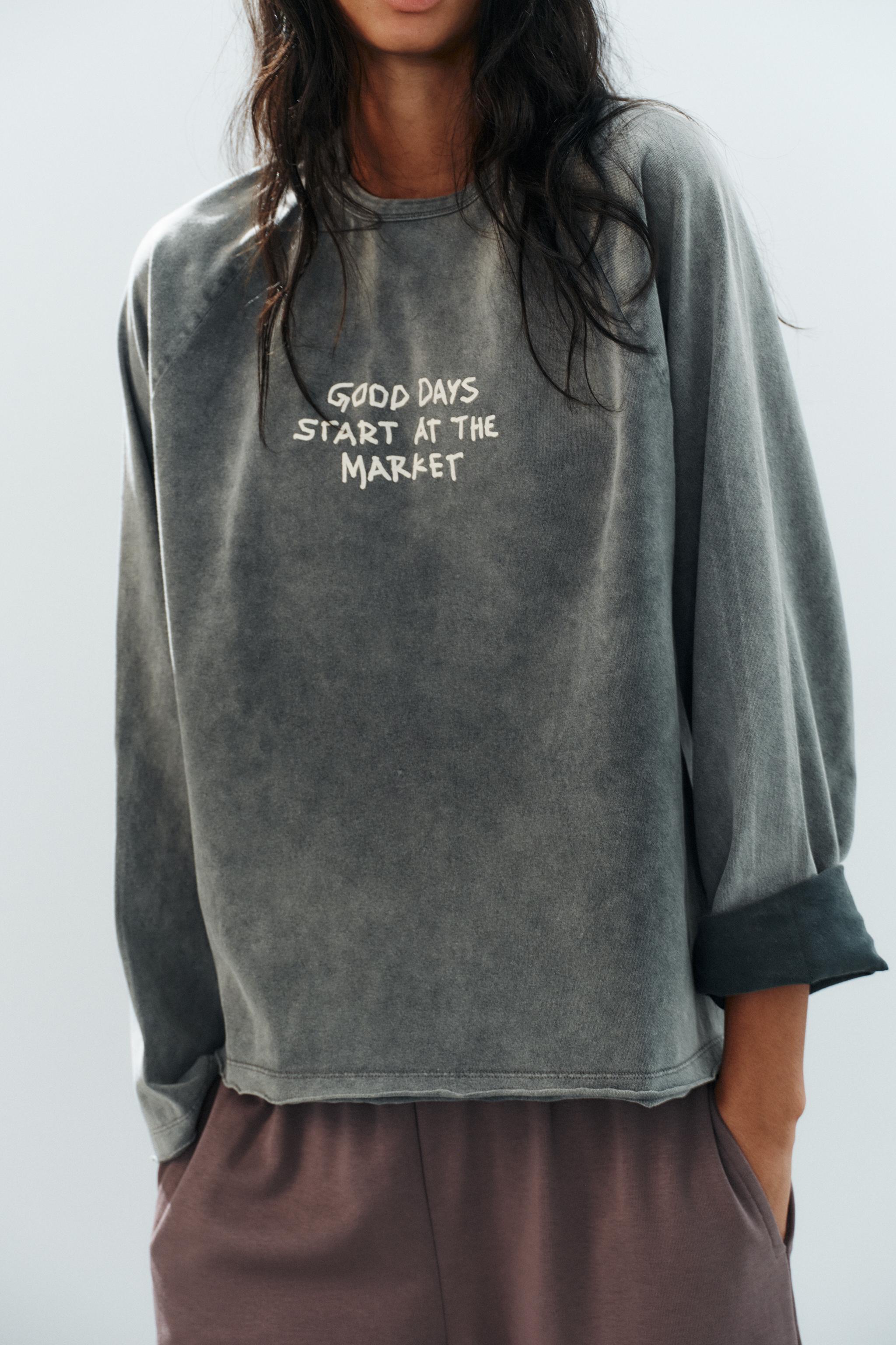 T-SHIRT À EFFET DÉLAVÉ ET DESSINS