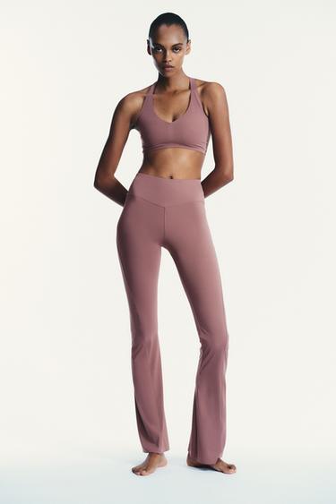 БЕСШОВНЫЙ ТОП ИЗ ПОЛИАМИДА — ЦВЕТ МАЛЬВЫ от Zara