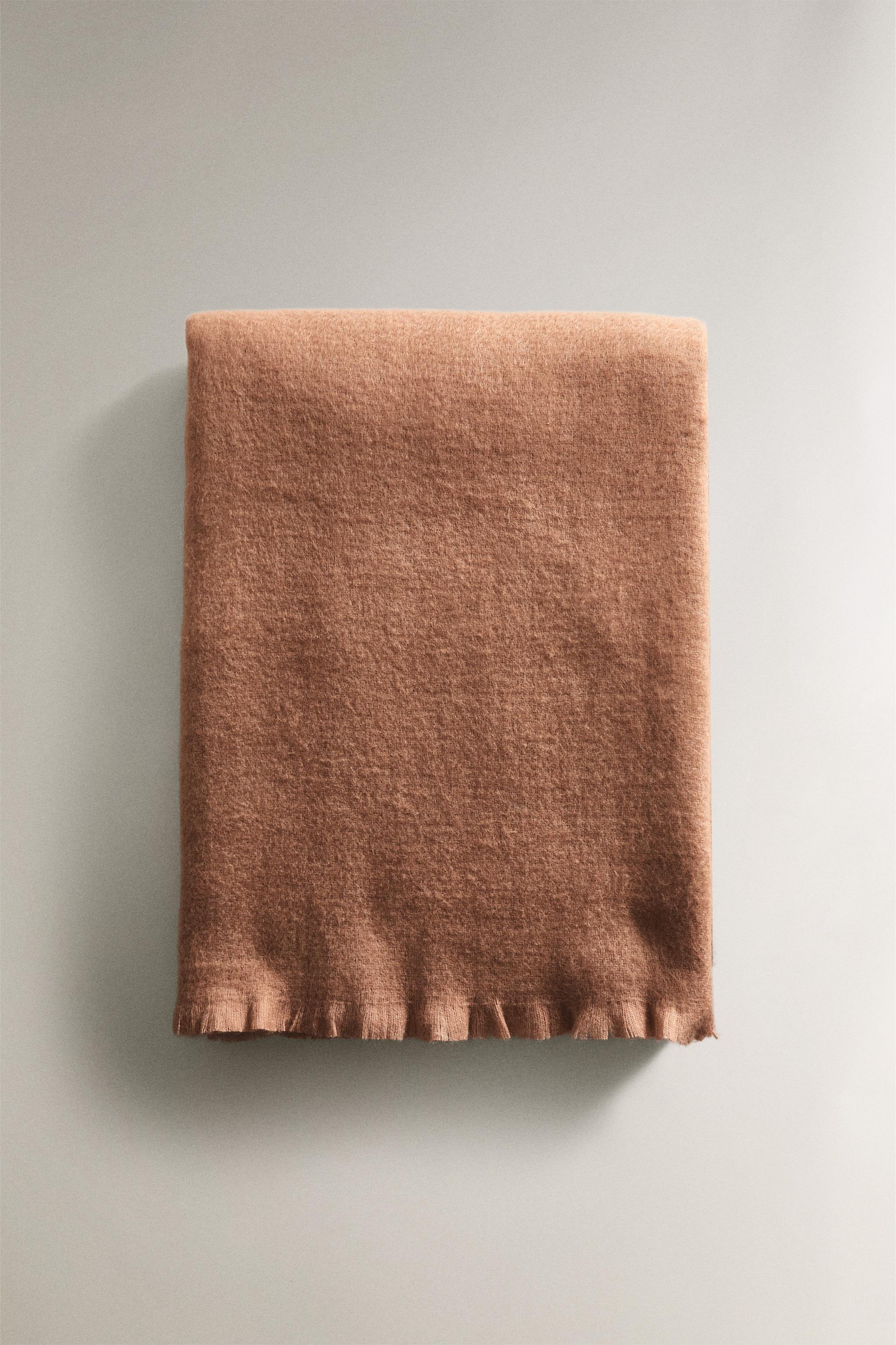 FRINGED SOFT BLANKET