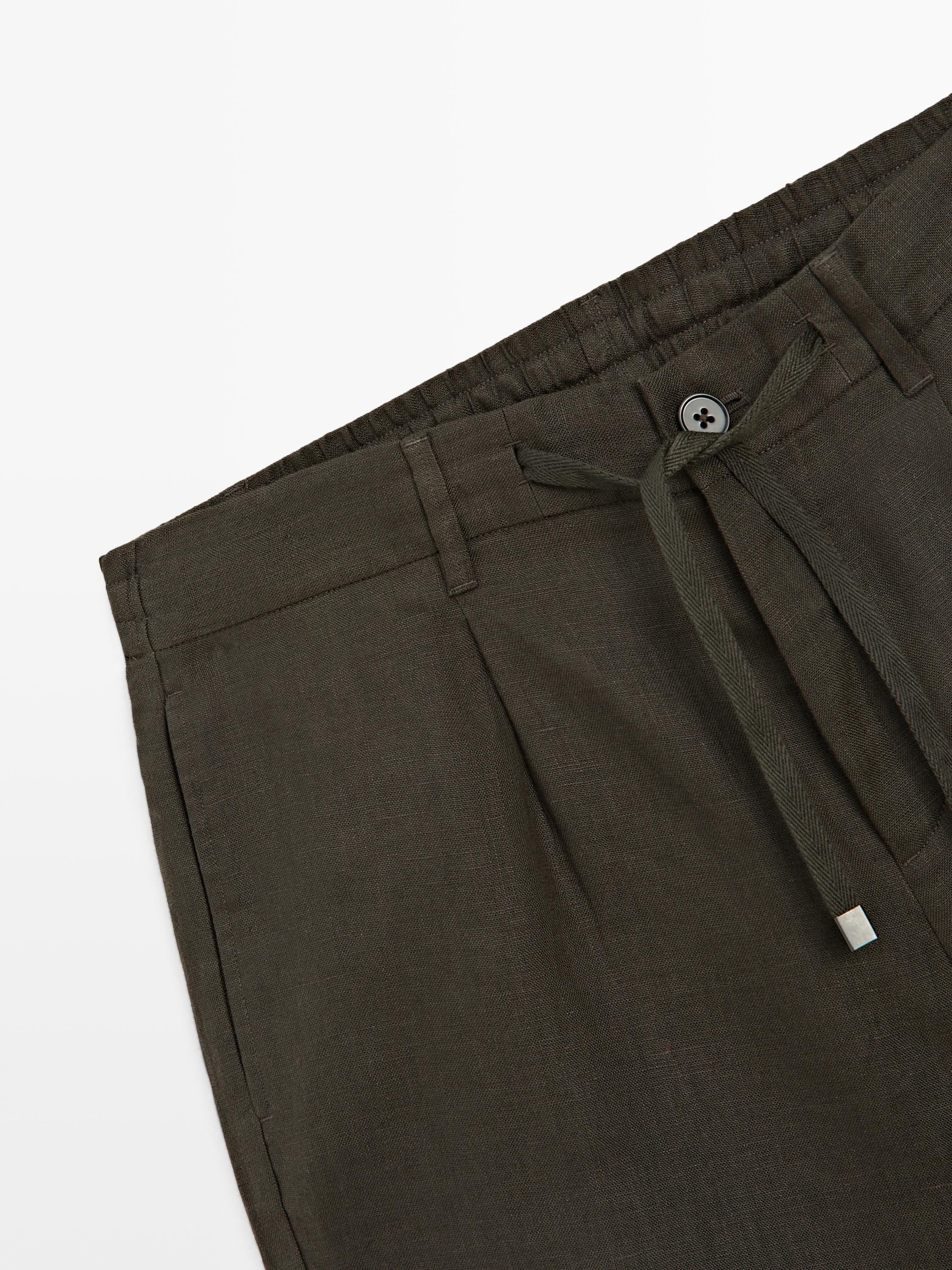 Total look linen Bermuda shorts with elasticated detail