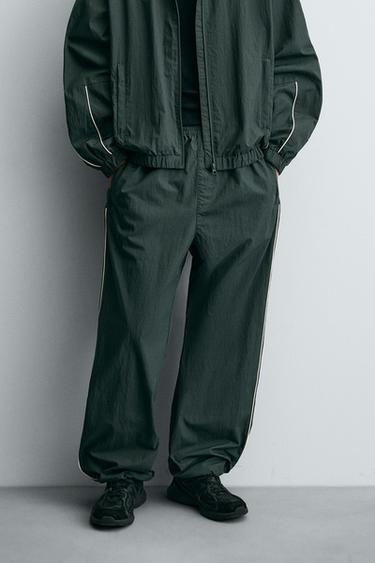 CONTRAST TECHNICAL JOGGER TROUSERS - Green by Zara
