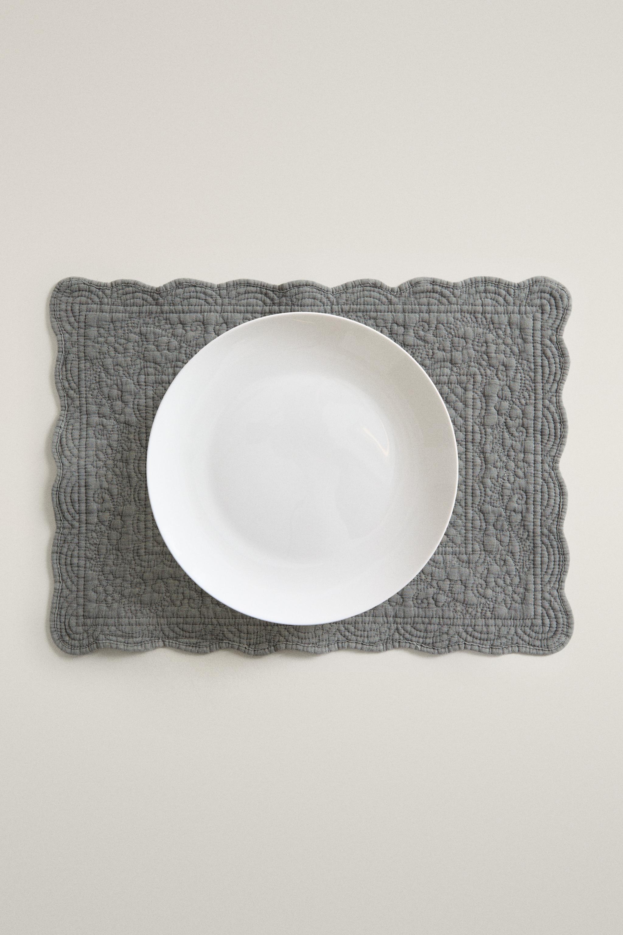 SET DE TABLE MATELASSÉ FLORAL