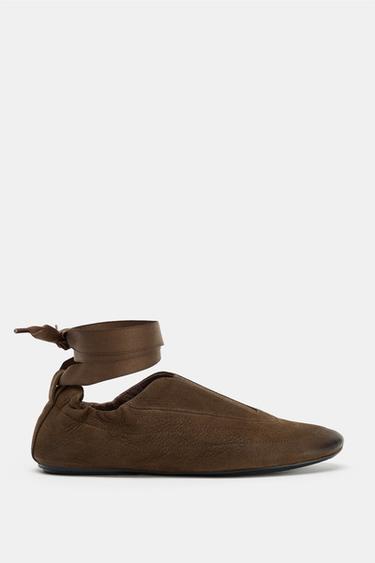 LEATHER LACE-UP SHOES - Brown by Zara