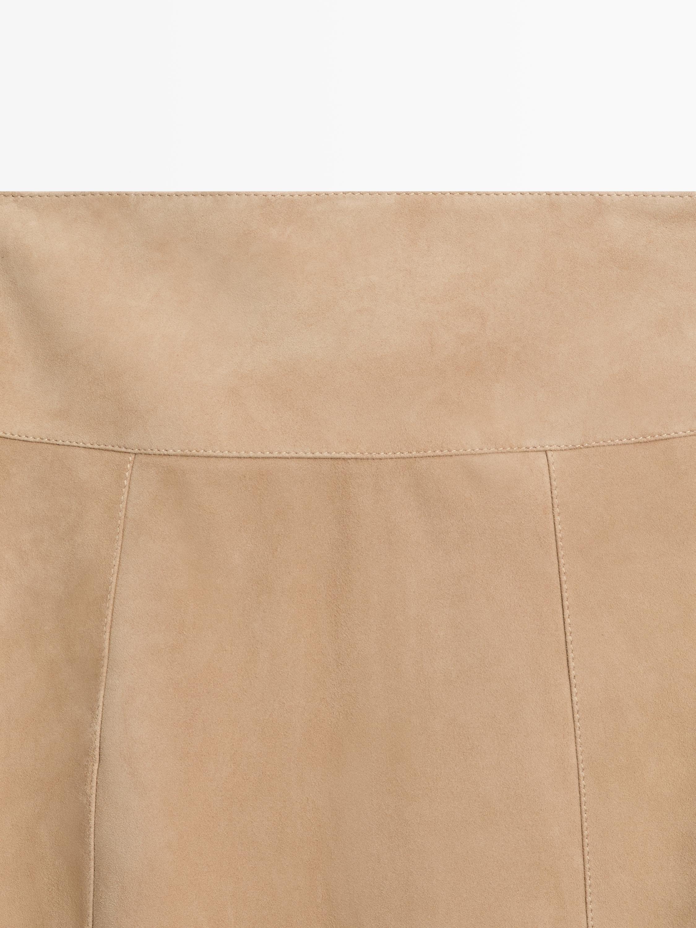 Jupe à ceinture en cuir et daim