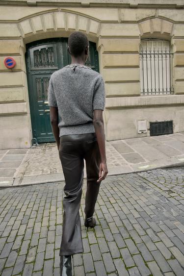 HAUT À MANCHES COURTES EN MAILLE AVEC FANTAISIE BIJOU - Gris de Zara - Image 4