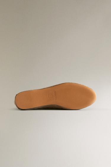 BALLERINES CUIR CROÛTE DE CUIR - Marron de Zara - Image 6