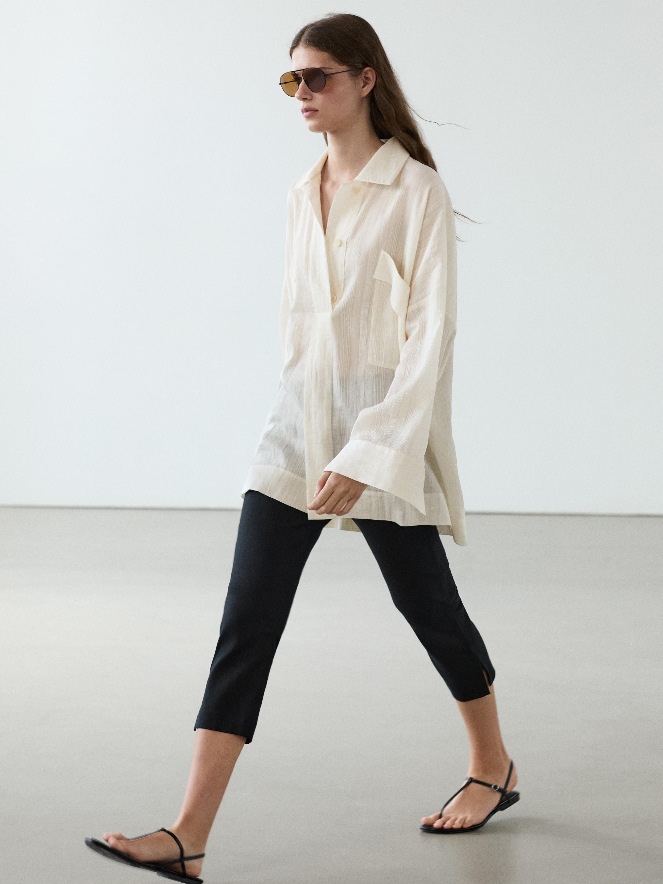 Flowing linen and cotton shirt with opening