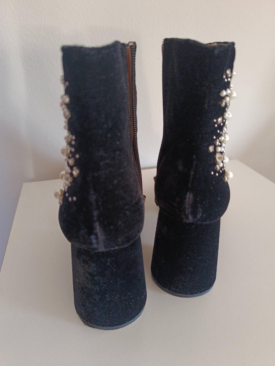 BEADED VELVET ANKLE BOOTS - Image 2
