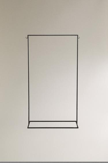 МЕТАЛЕВИЙ ВІШАК - Black Zara