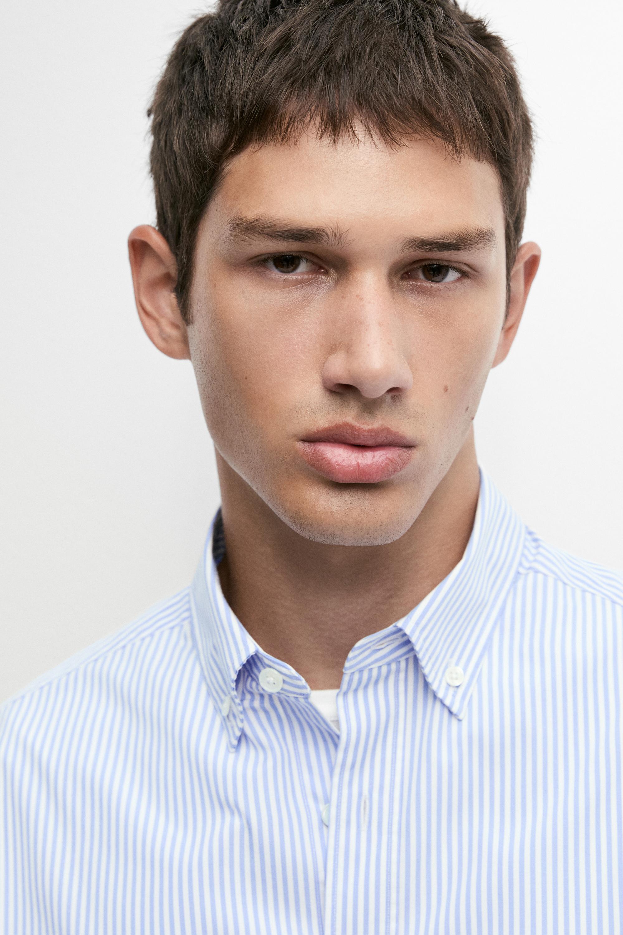 100% cotton regular fit striped shirt