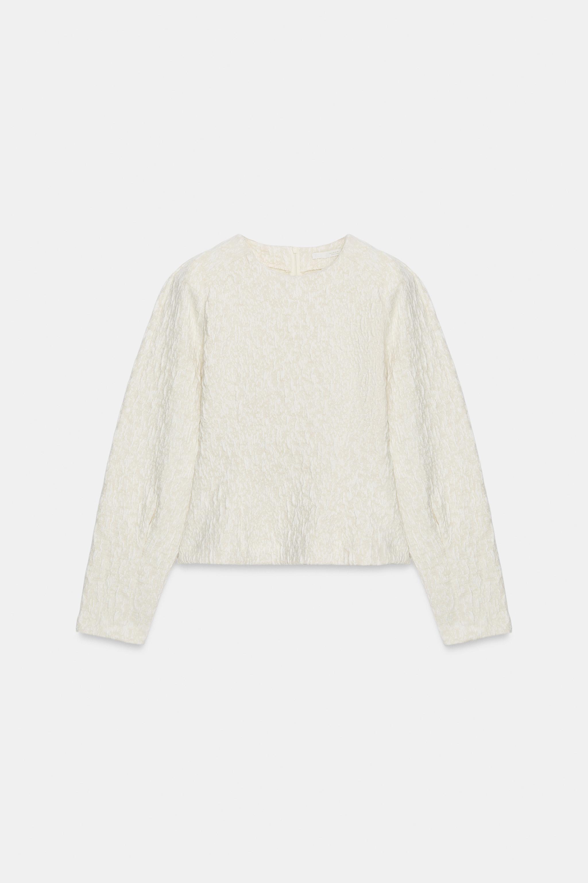 SOFT VOLUME TOP