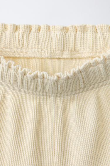 WAFFLE-KNIT BERMUDA SHORTS WITH SLOGAN - Yellow by Zara - Image 2