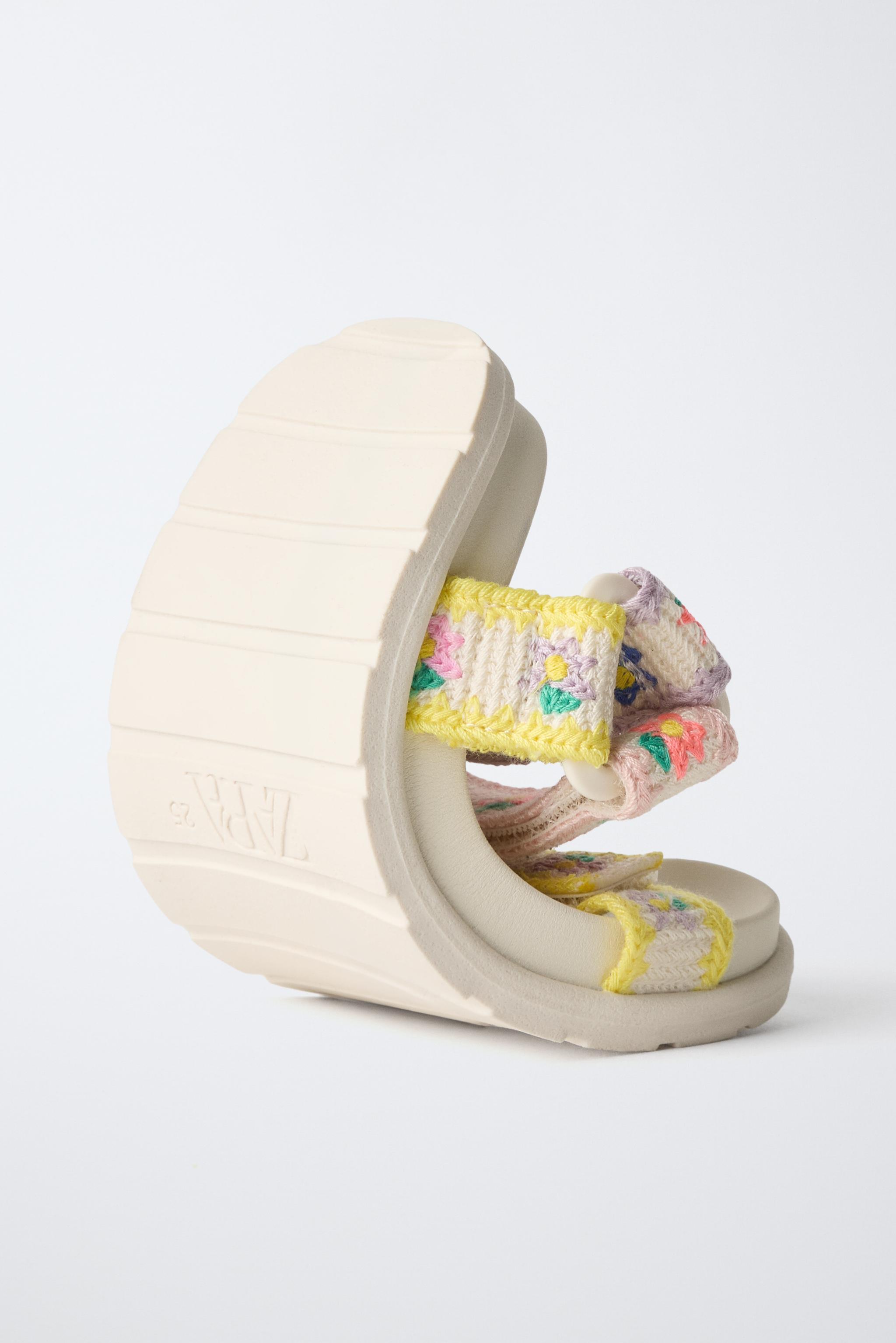 TECHNICAL SANDALS