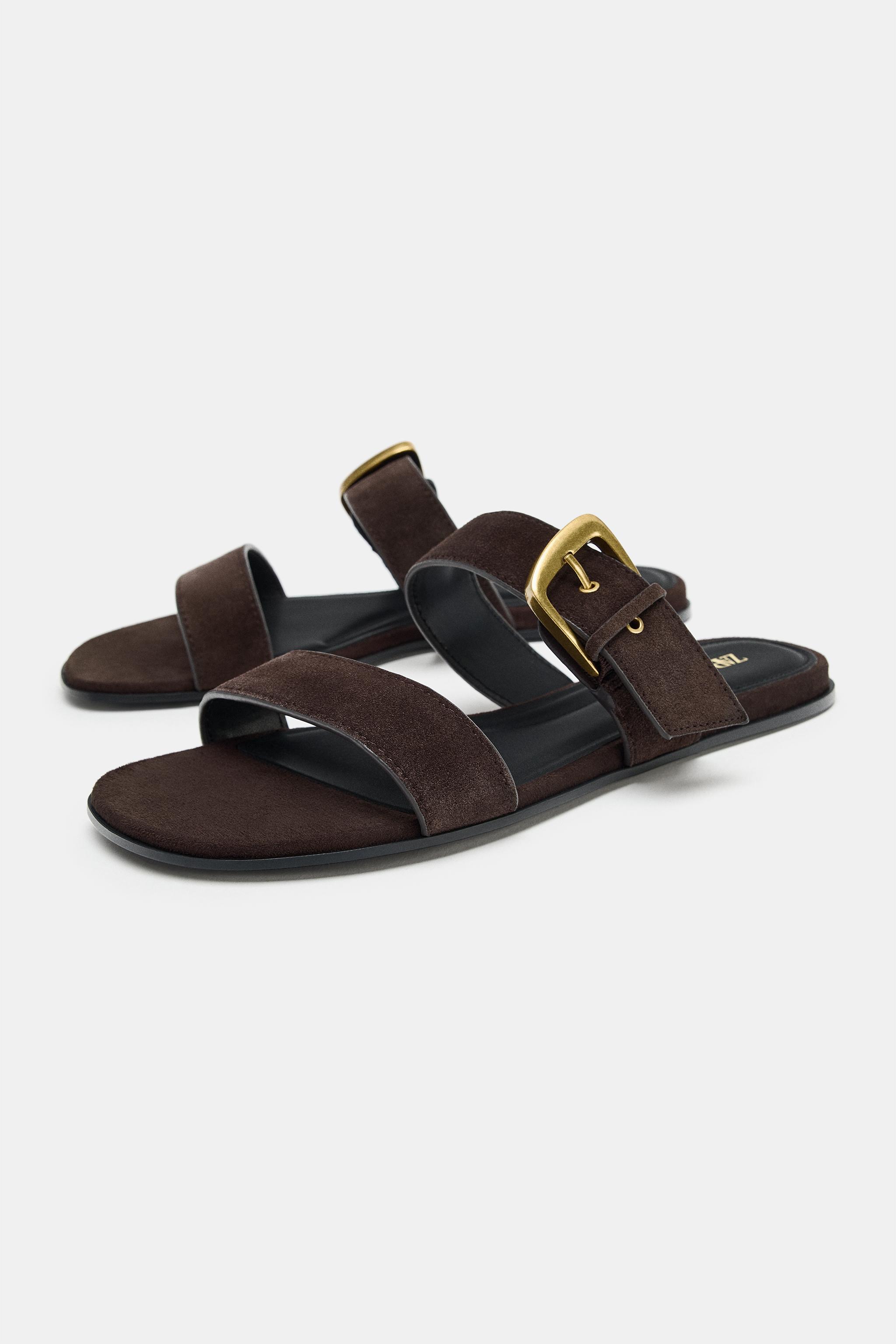 SUEDE BUCKLE SANDALS