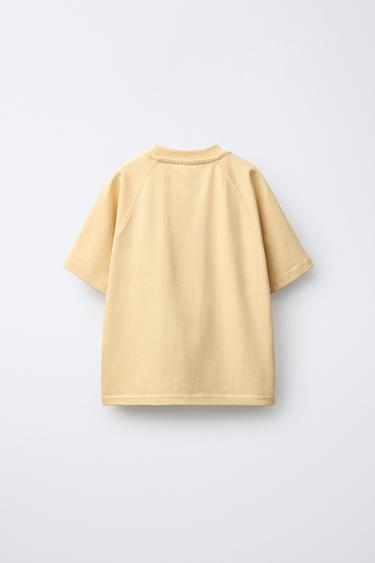 JOGGING SET WITH EMBOSSED TEXT T-SHIRT AND BERMUDA SHORTS - Butter by Zara - Image 2