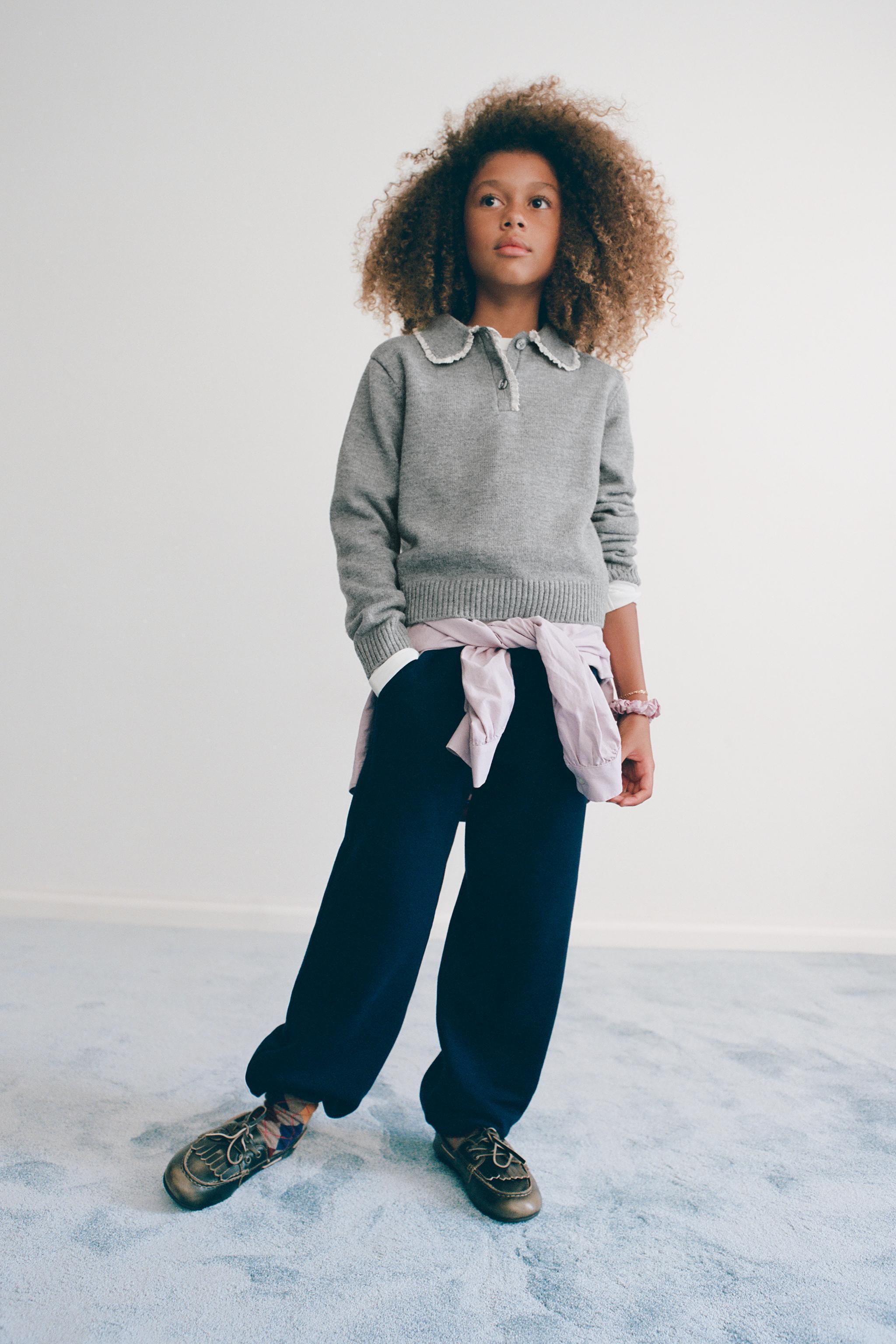 PULL EN MAILLE COL DENTELLE