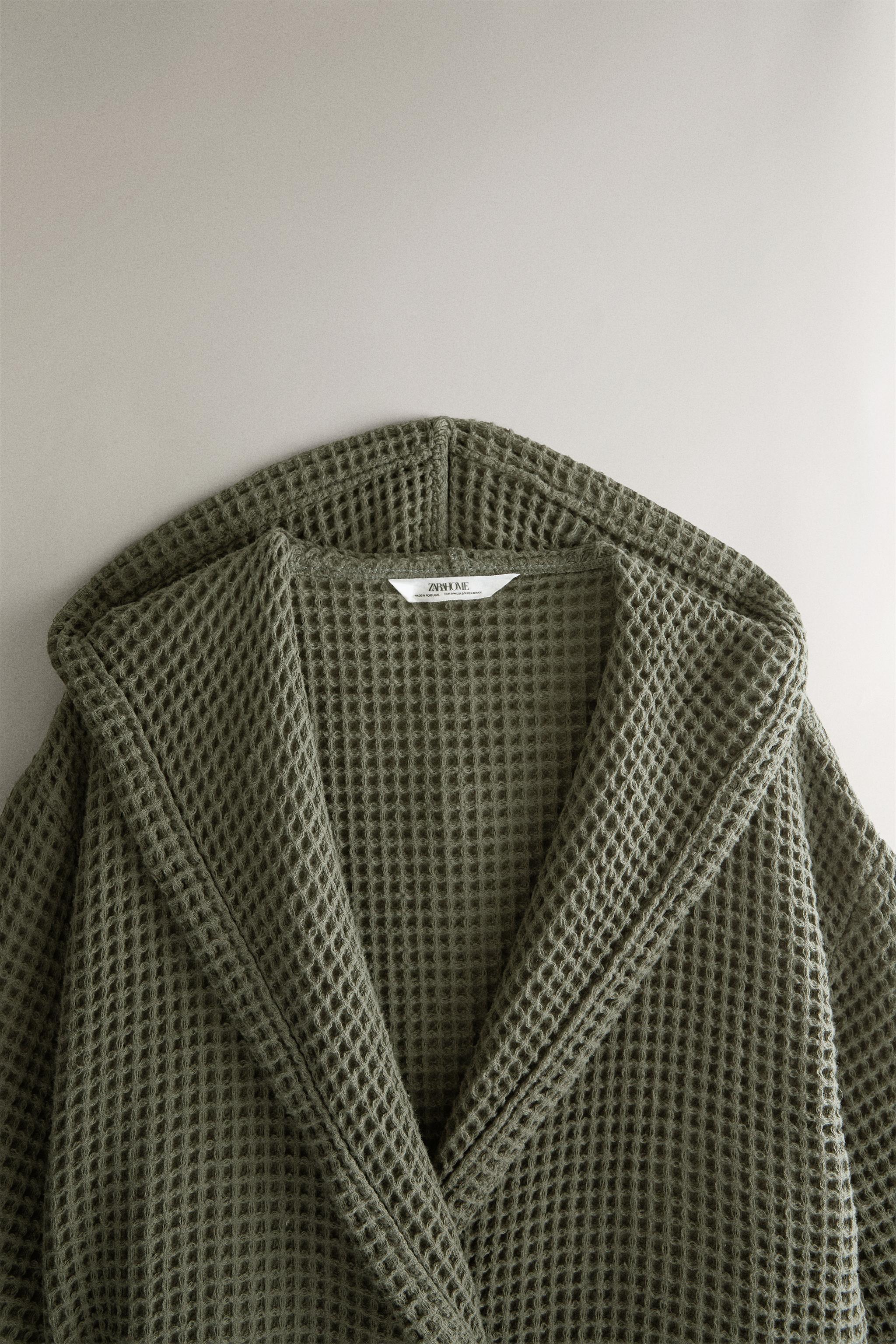 WAFFLE-KNIT COTTON BATHROBE
