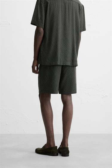 BERMUDA JACQUARD GÉOMÉTRIQUE - Kaki foncé de Zara - Image 2