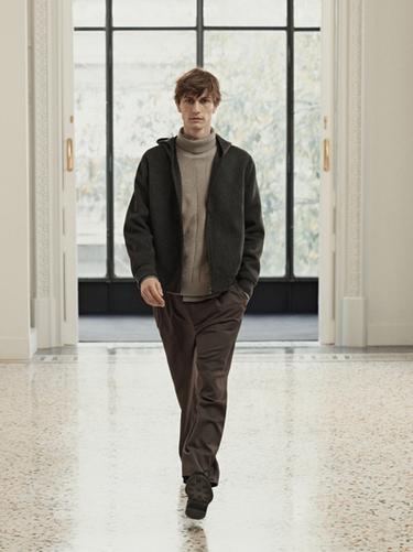 Imagen de producto - Khaki oscuro de Zara - Imagen 0