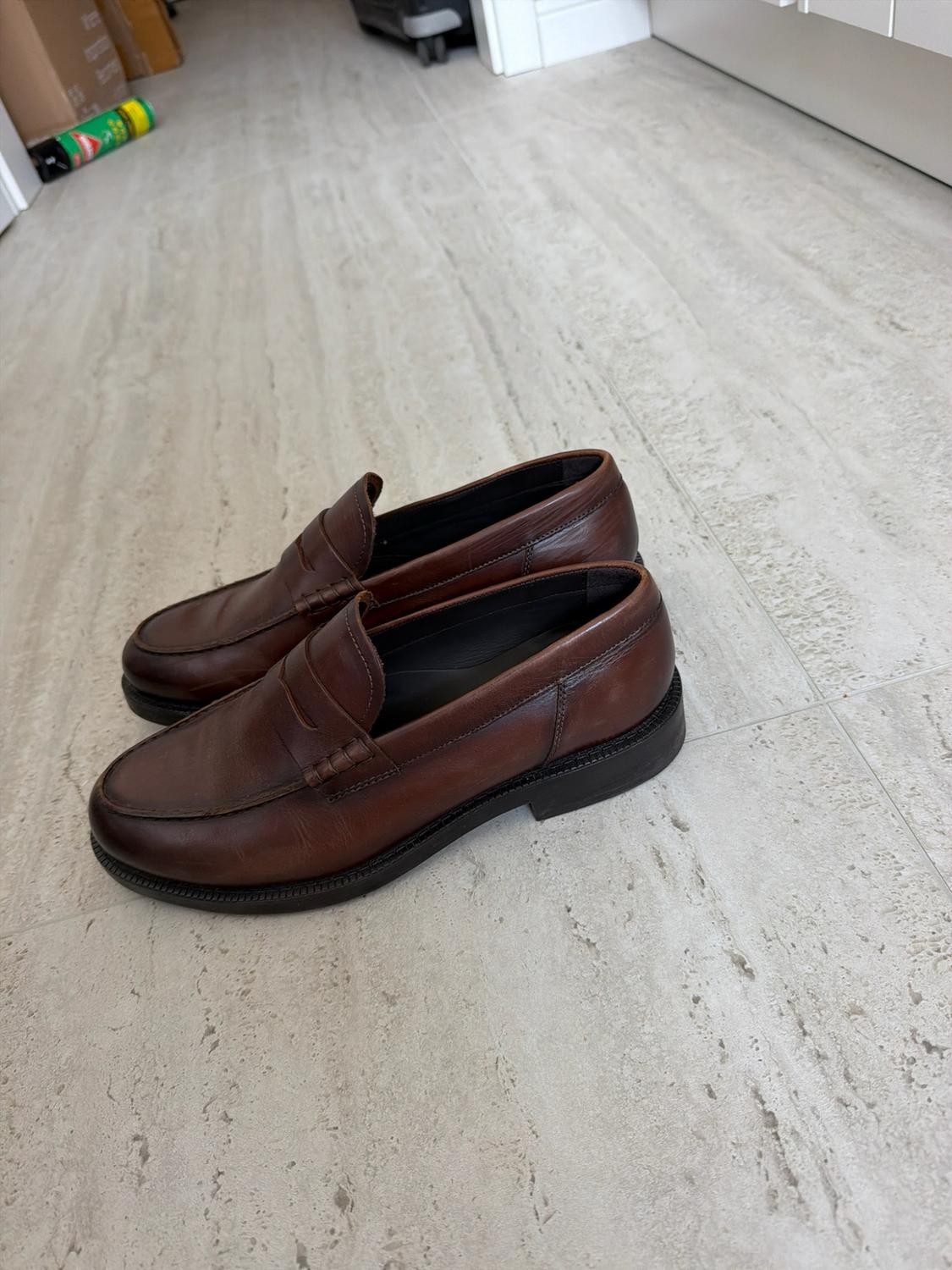 LEATHER PENNY STRAP LOAFERS - Image 4