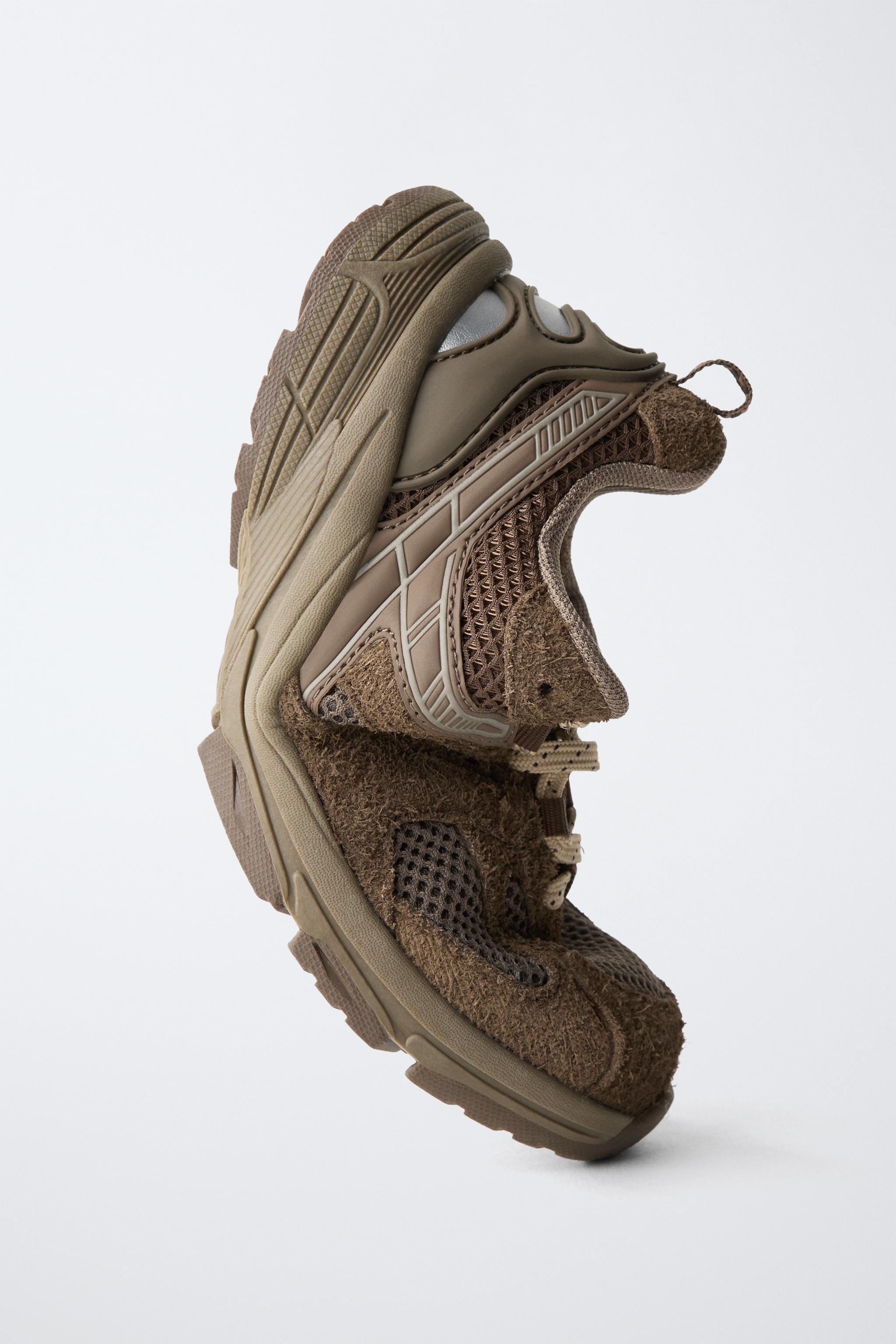 TECHNICAL MESH SNEAKERS