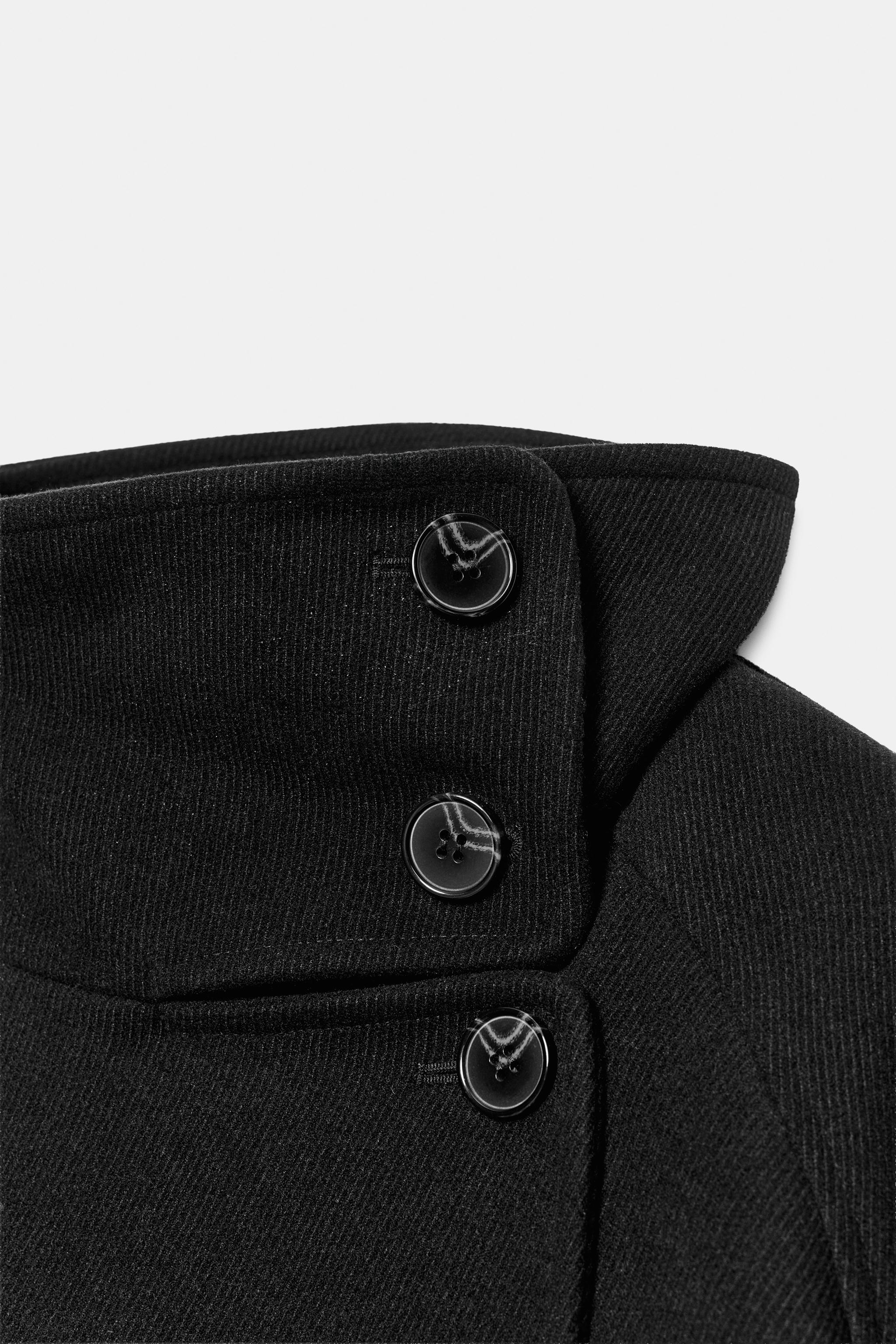 HIGH NECK COAT WITH BELT