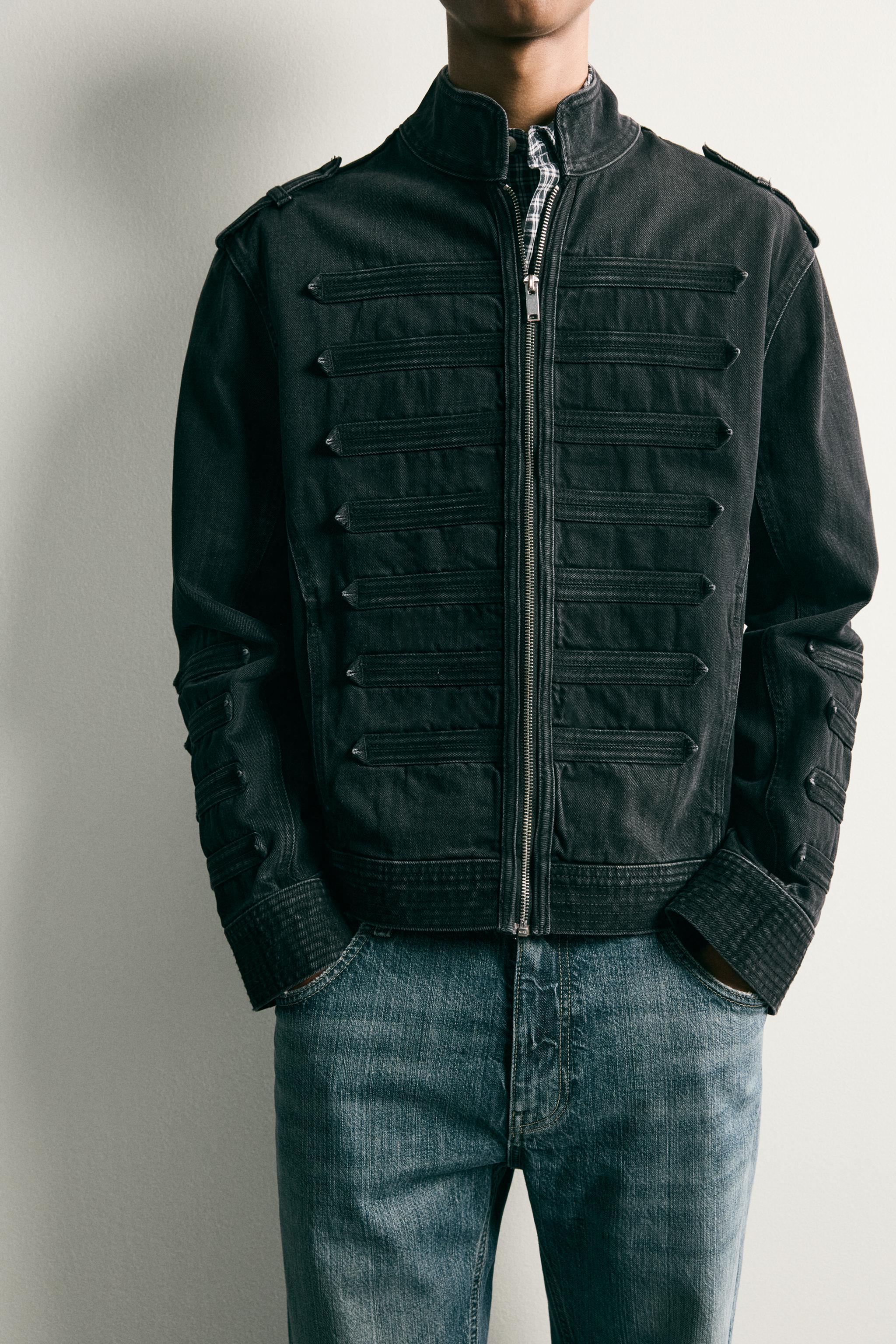 VESTE COURTE À PATTES D'ÉPAULE