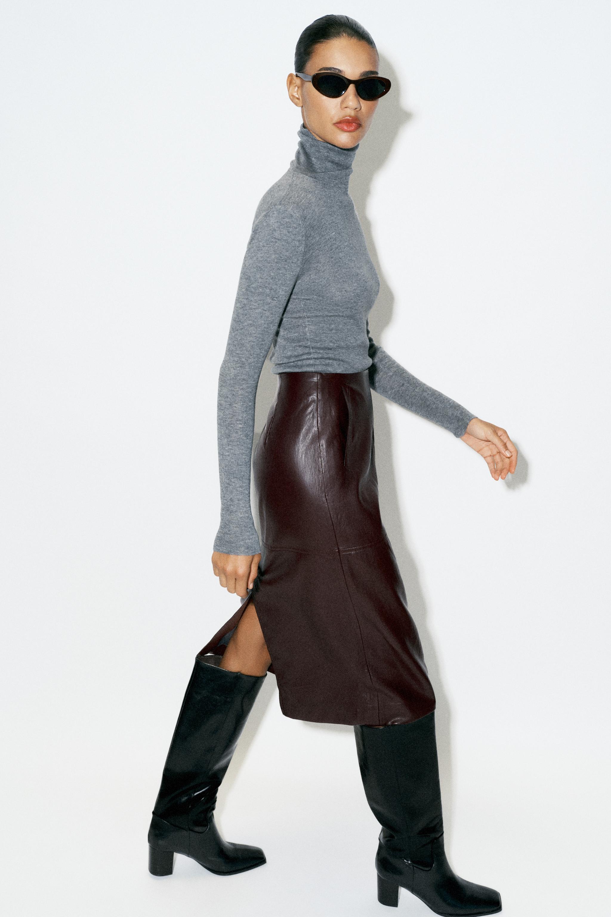 FINE KNIT HIGH NECK SWEATER