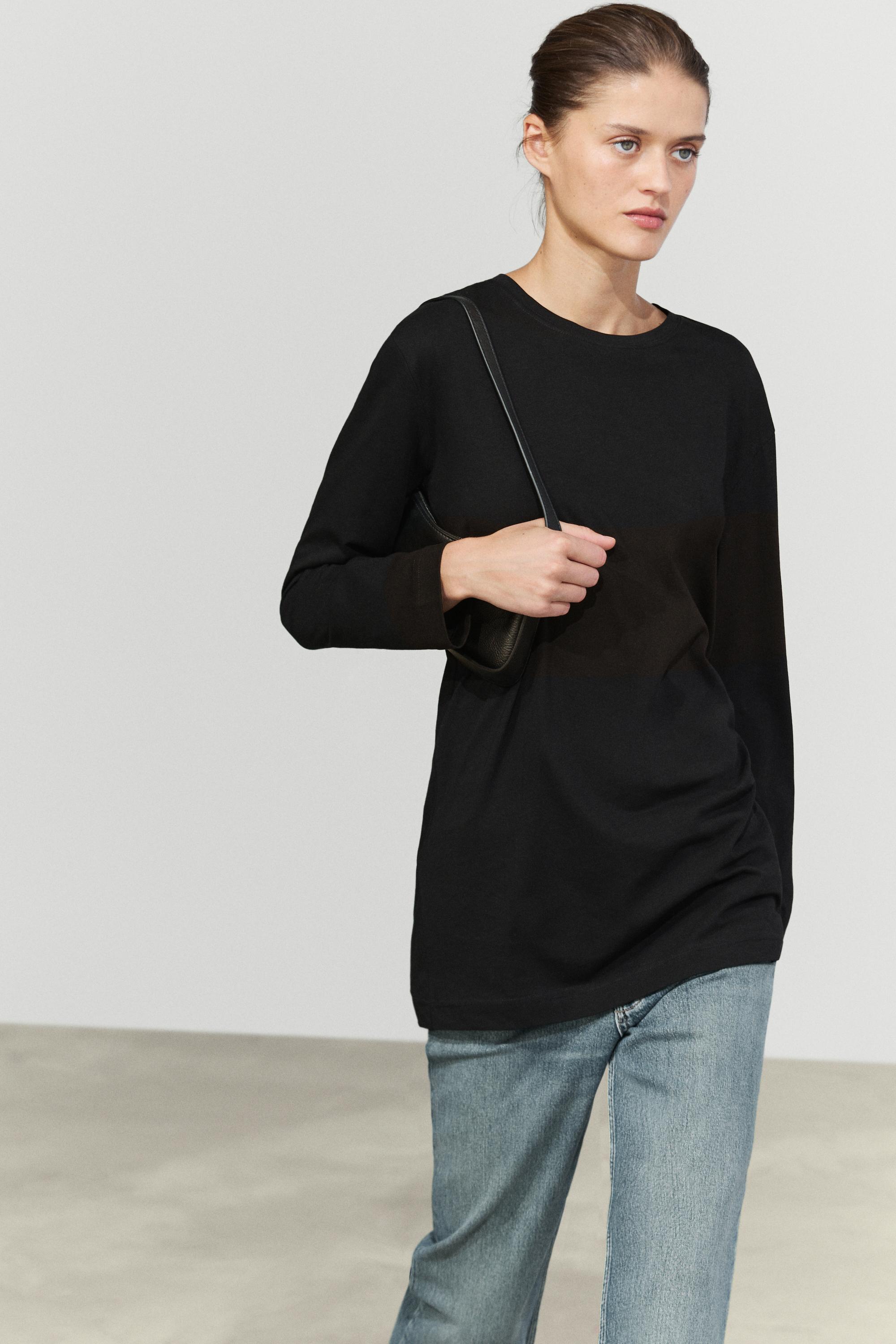100% cotton long T-shirt with round neck