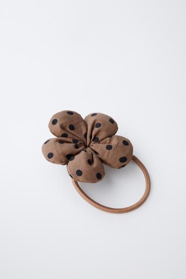 TWO-PACK OF POLKA DOT FLORAL SCRUNCHIES - Brown by Zara - Image 1