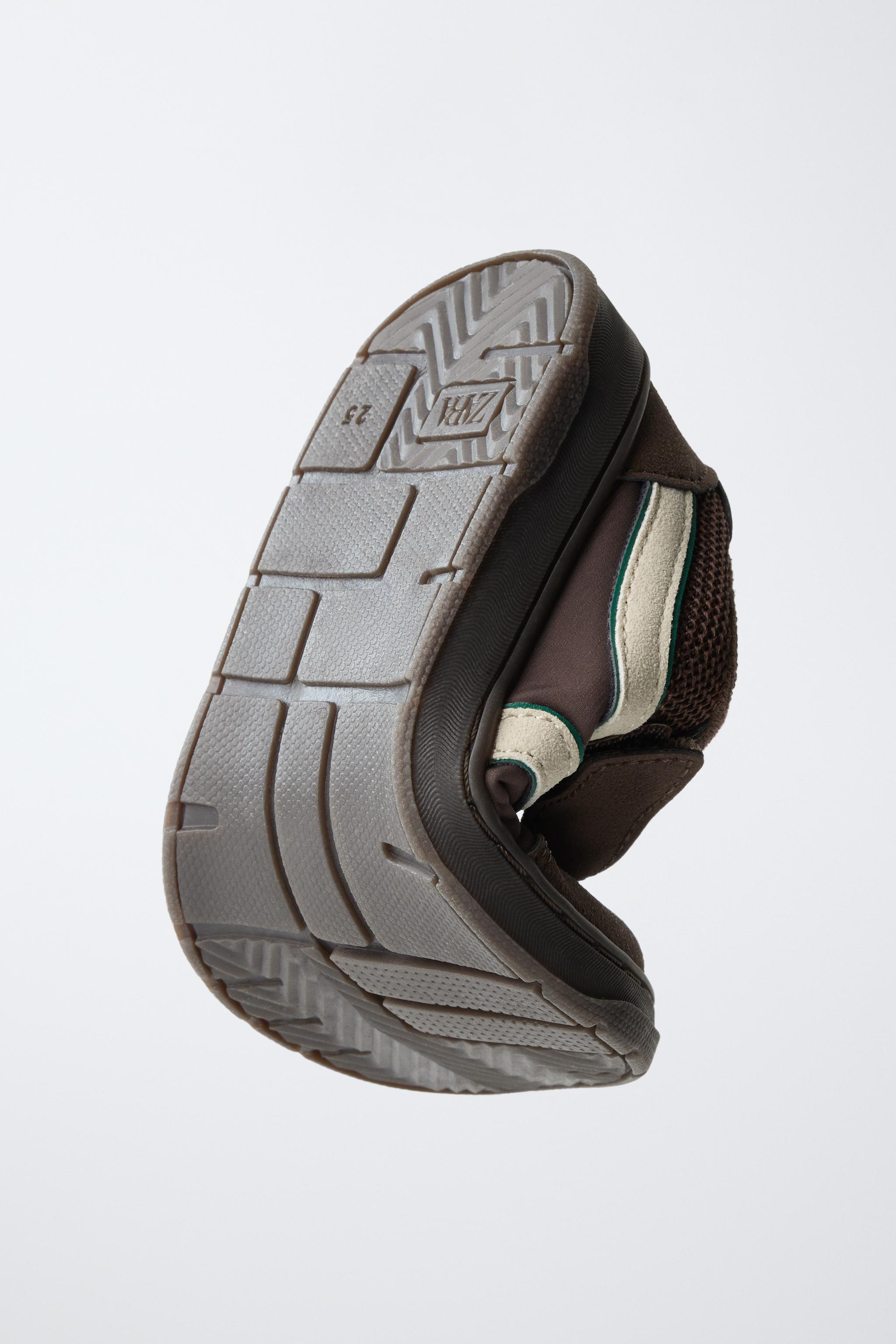 Детские кроссовки Zara CONTRAST BAREFOOT SNEAKERS — фото 3