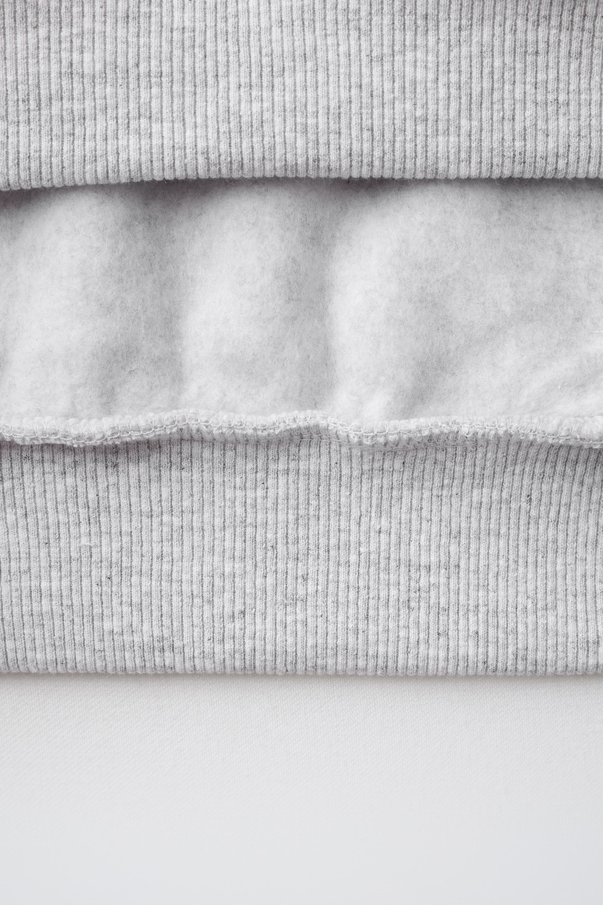TEXT PRINT HOODIE