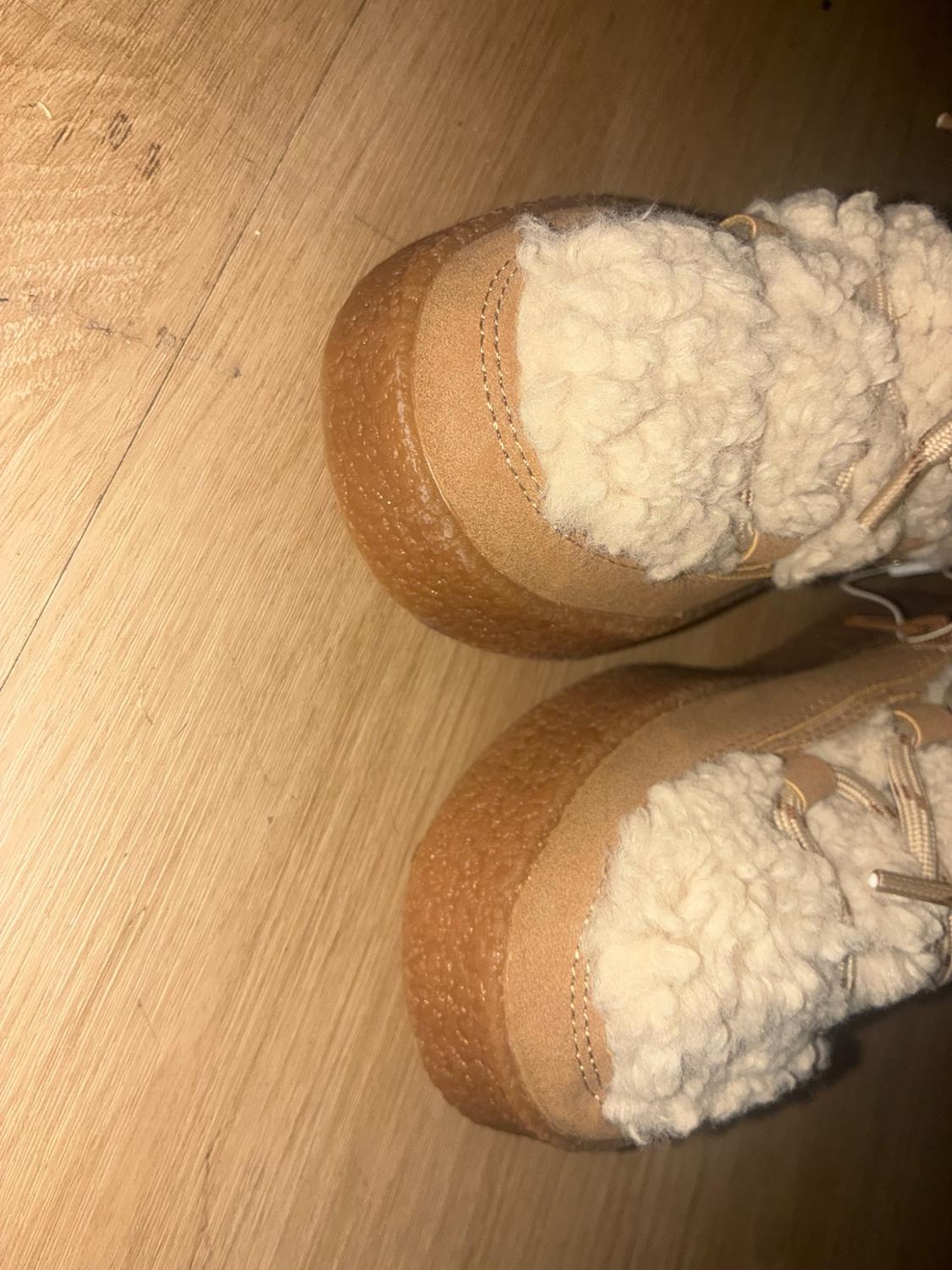 FLEECE ANKLE BOOTS - Image 3