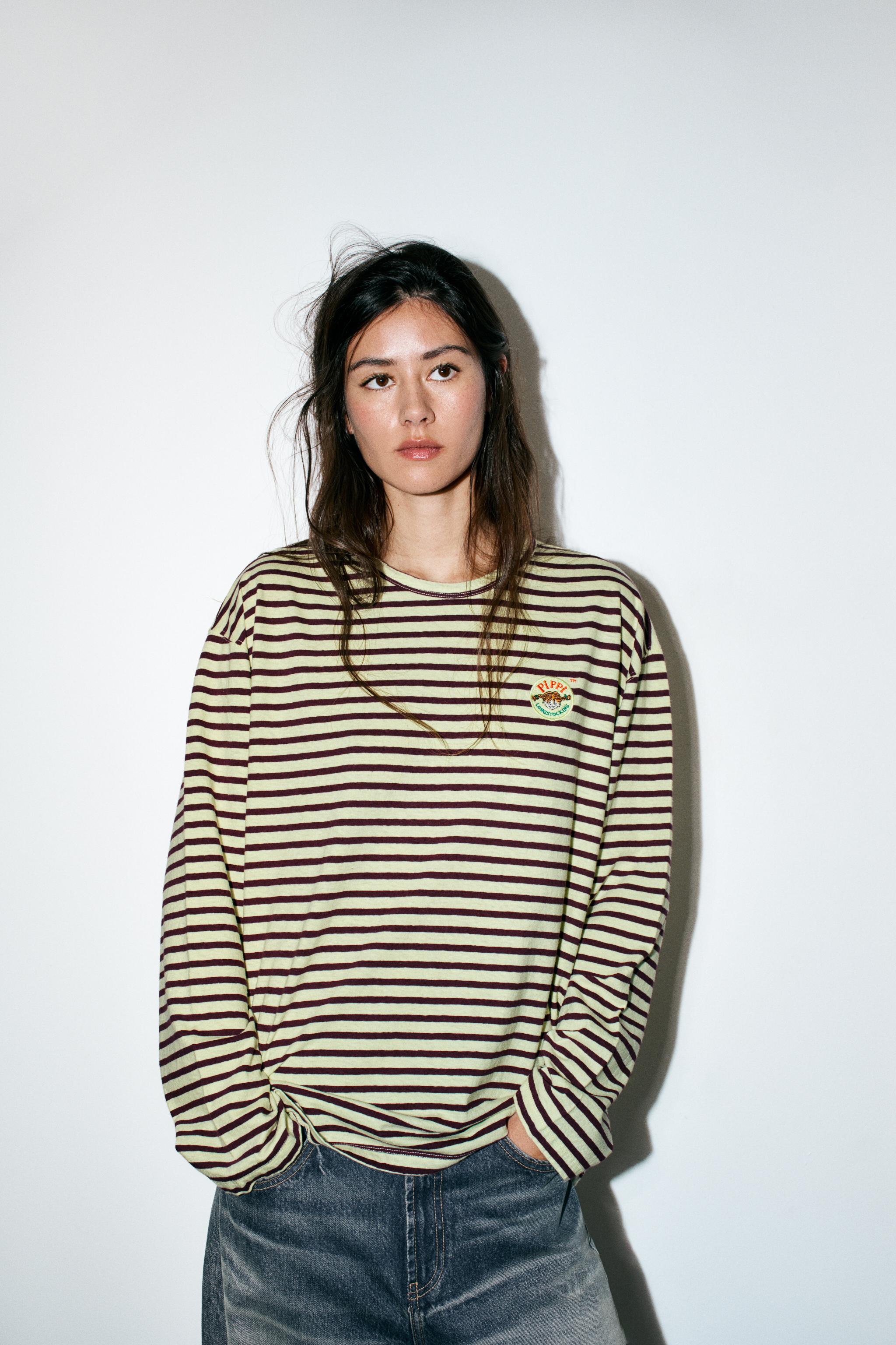 STRIPED EMBROIDERED PIPPI LÅNGSTRUMP™ T-SHIRT - striped | ZARA