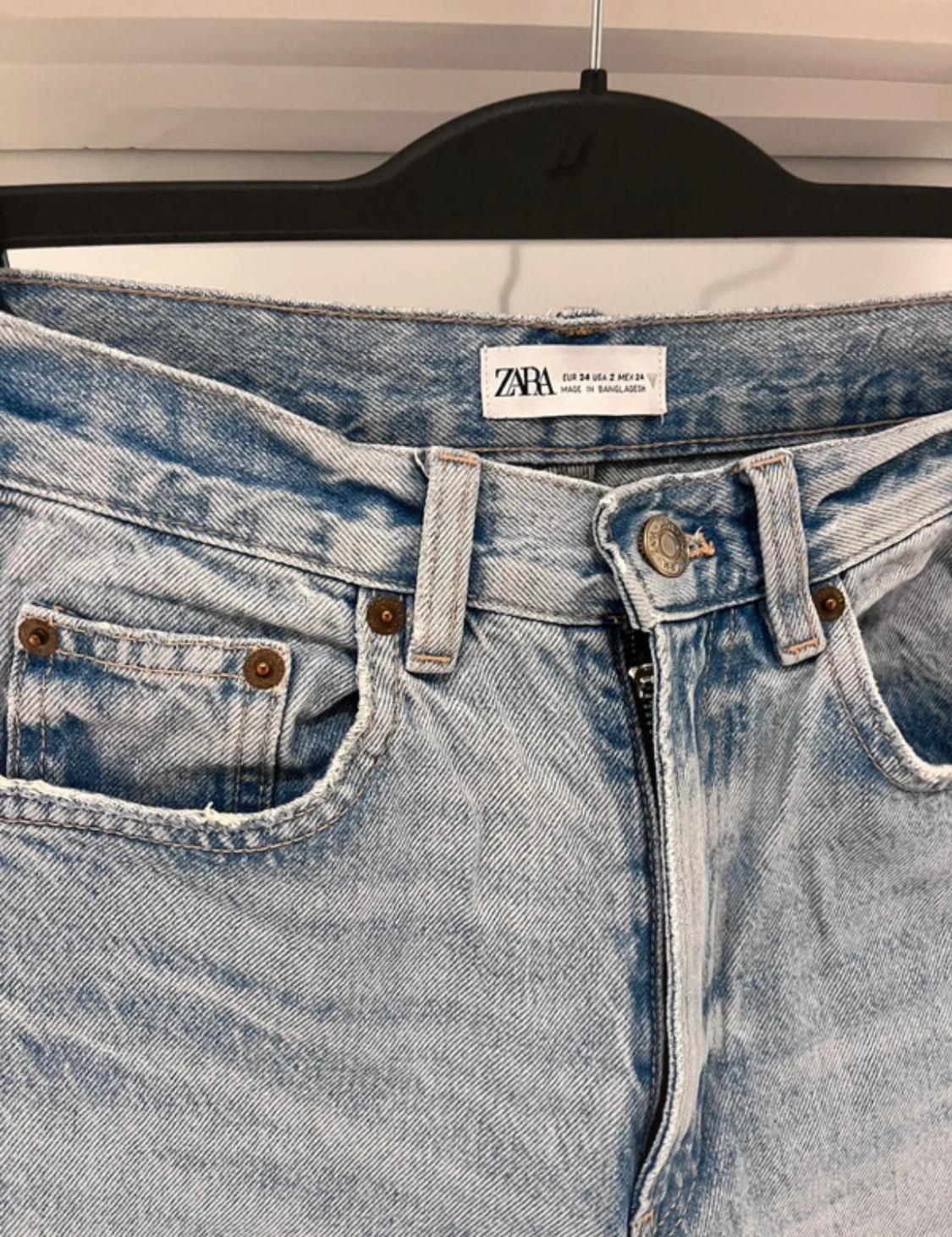STRAIGHT FIT JEANS - Image 2