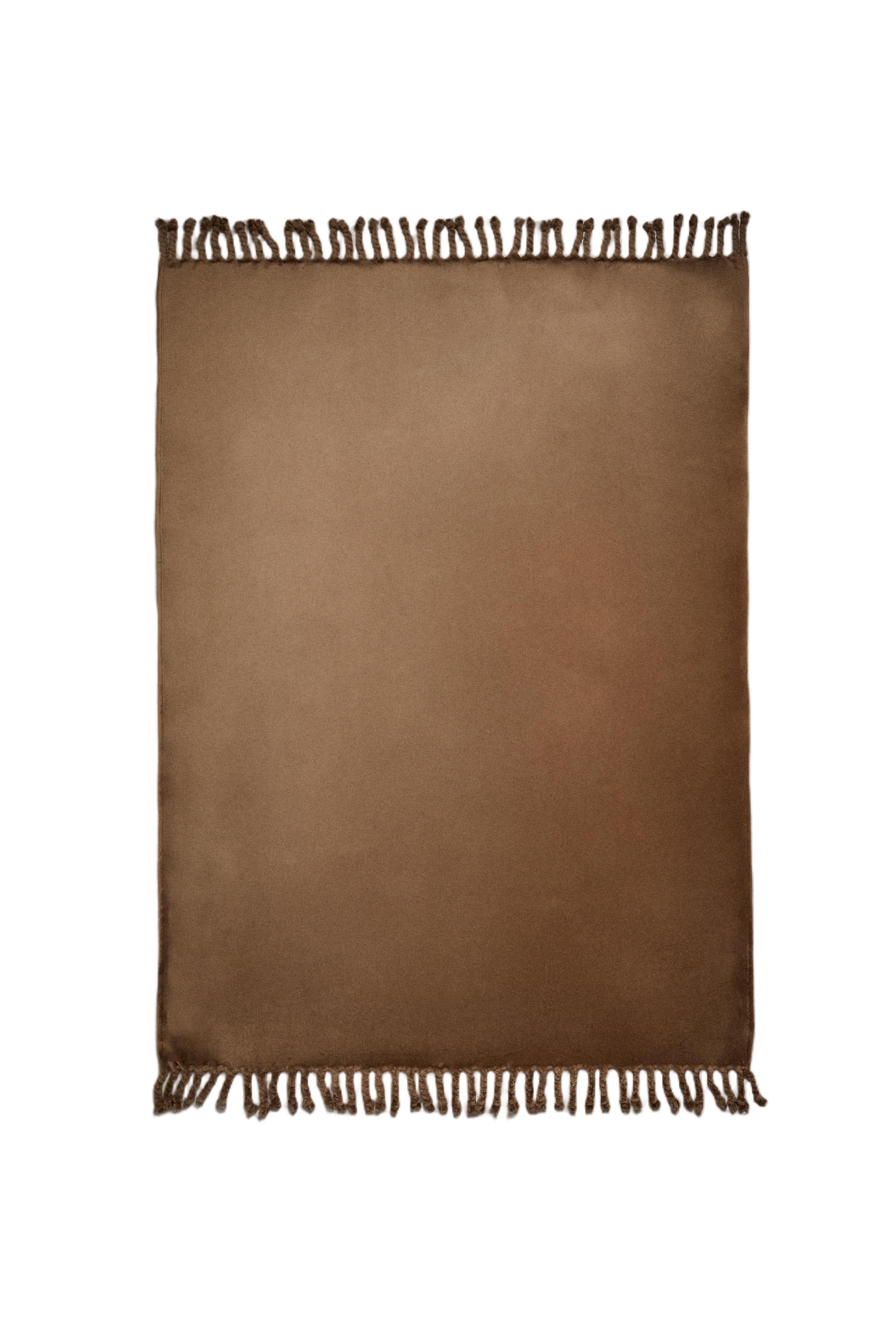 ブラウン フリースブランケット フリース ブランケット - ゴールデンブラウン | ZARA Japan / 日本