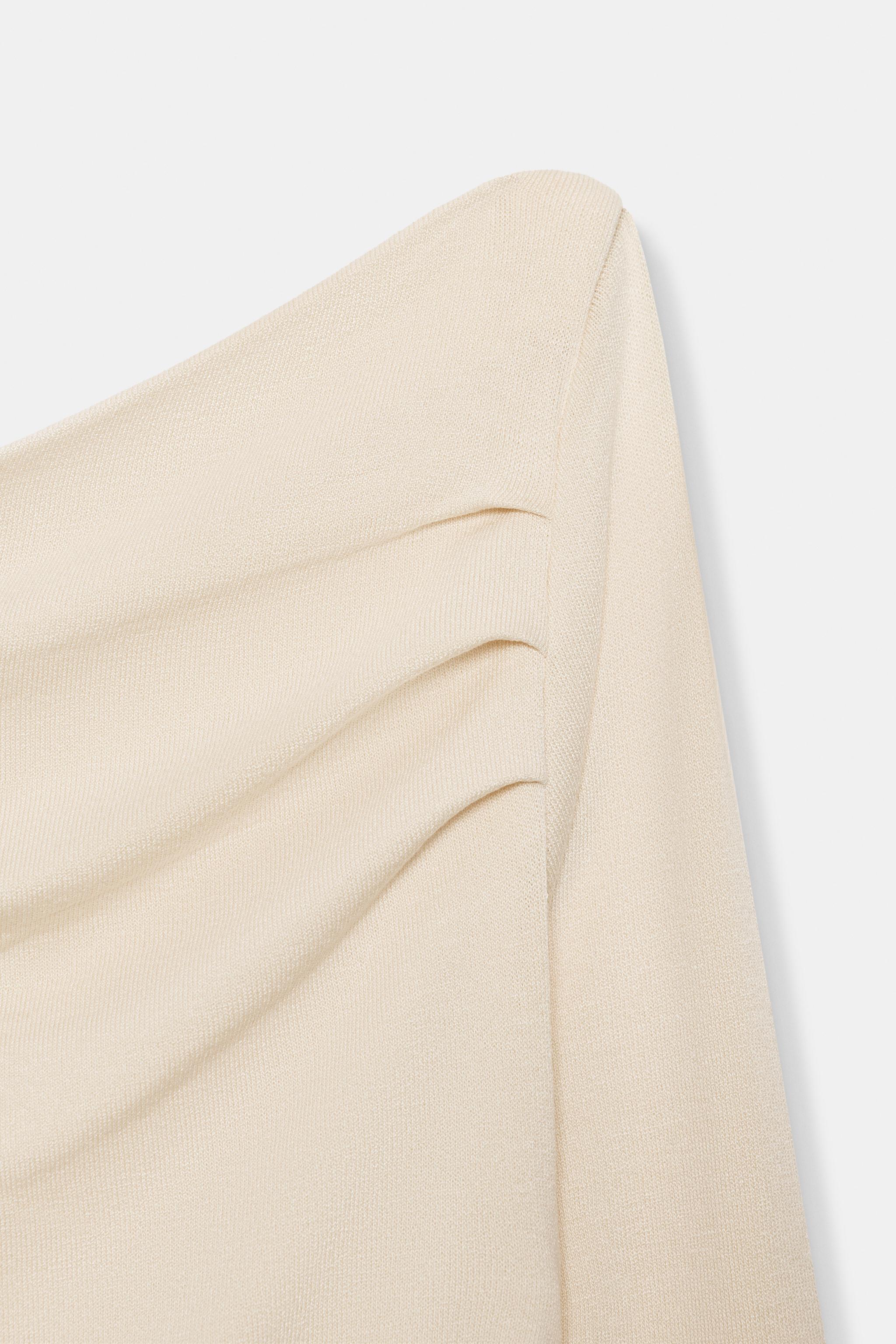 TOP DRAPÉ ASYMÉTRIQUE