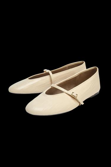 LEATHER BALLERINA - Ecru White by Zara