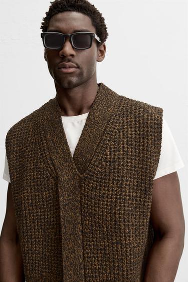 100% WOOL KNIT VEST - Brown by Zara