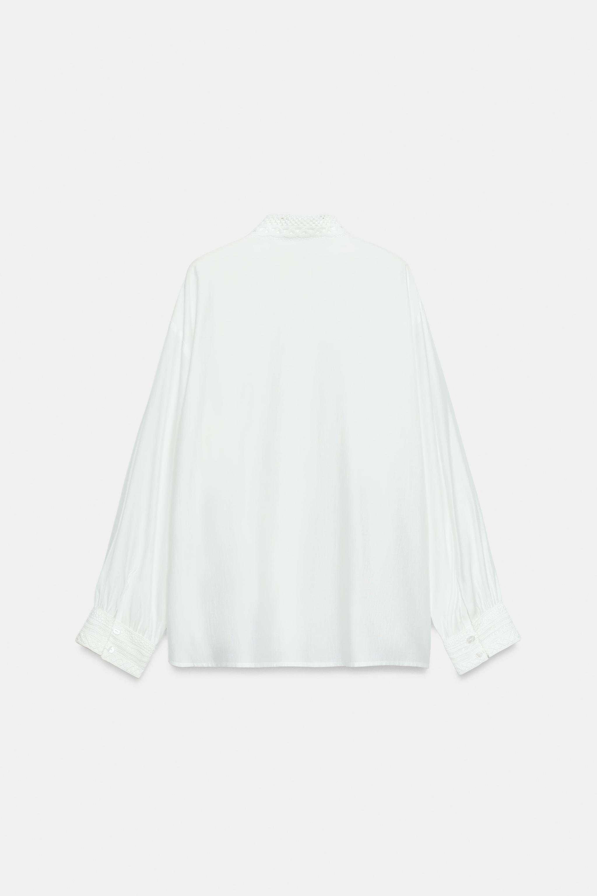 CHEMISE COL EN DENTELLE